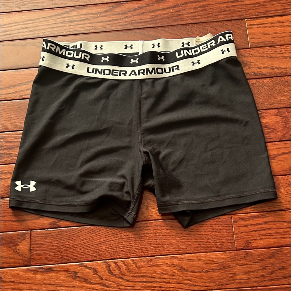 Under Armour Women's Black Athletic Shorts